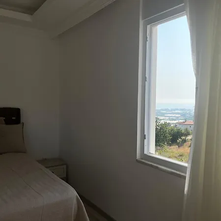 Deniz Manzarali, Plaja Araba Ile 10 Dakika, Aile Icin Uygun