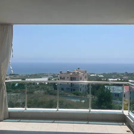 Deniz Manzarali, Plaja Araba Ile 10 Dakika, Aile Icin Uygun * Алания